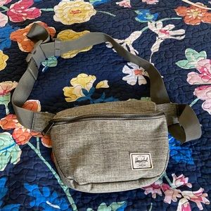Unisex Herschel Fanny pack waist bag
